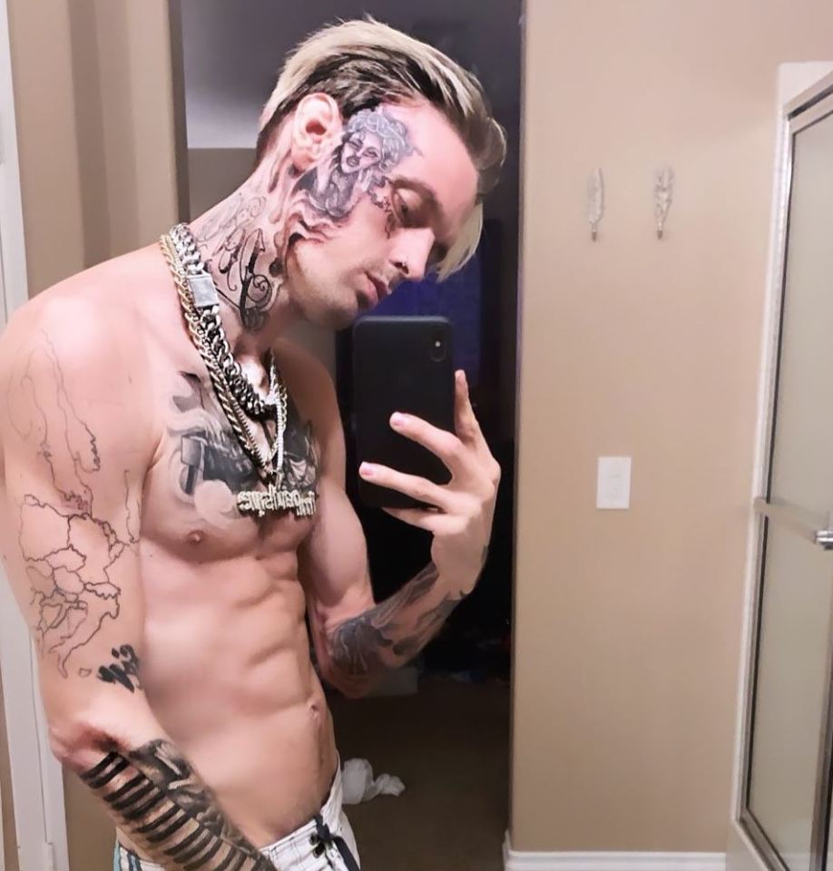  Aaron showed off the finished body art on his social media page