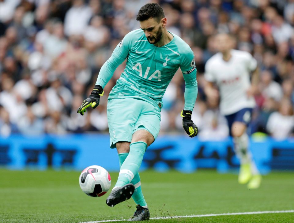  Hugo Lloris made an absolute howler to gift Southampton an equaliser at Spurs