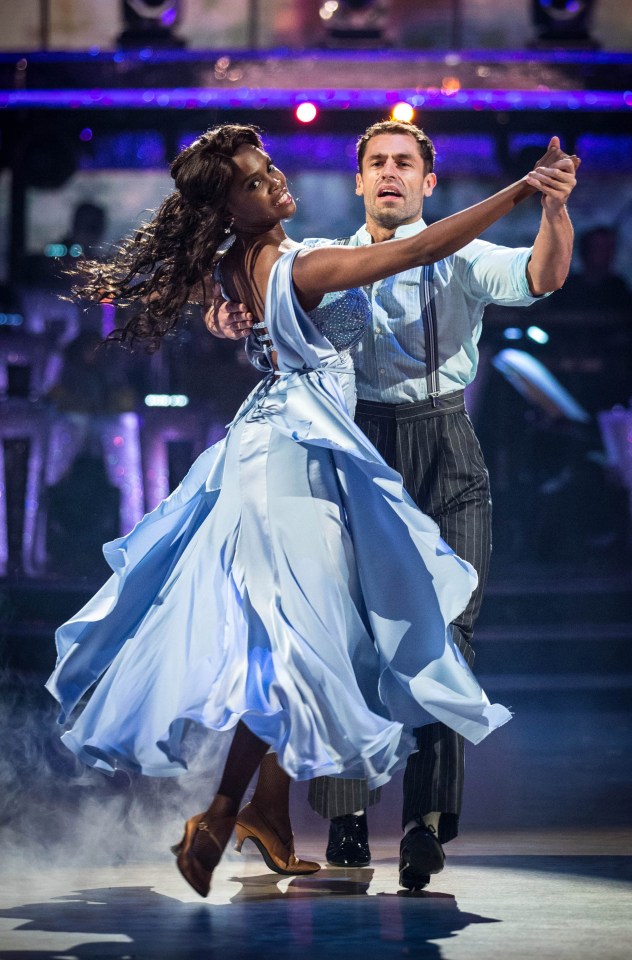 The former soap star received 28 points for his Waltz with Oti