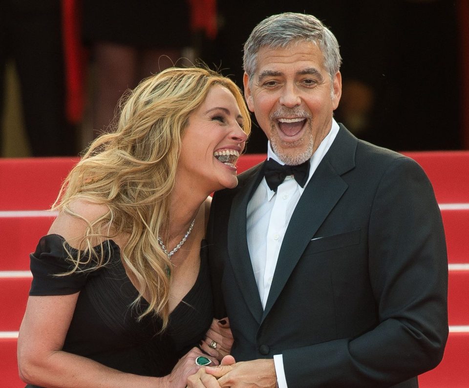  Julia Roberts and George Clooney have holidayed together and often spoken of their mutual love for each other