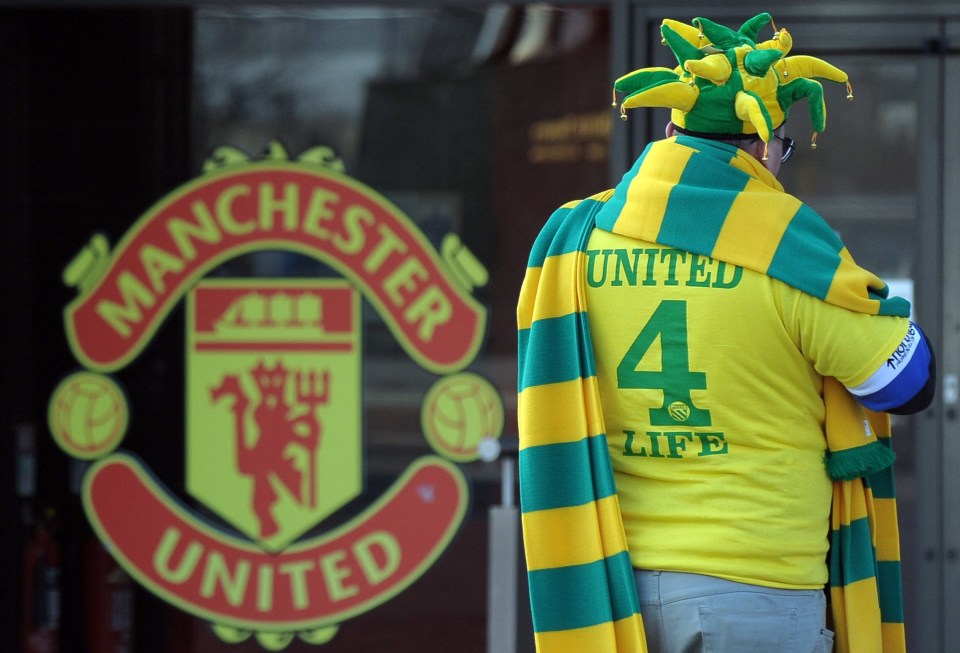  Fans have been showing their unhappiness with the Glazers for years