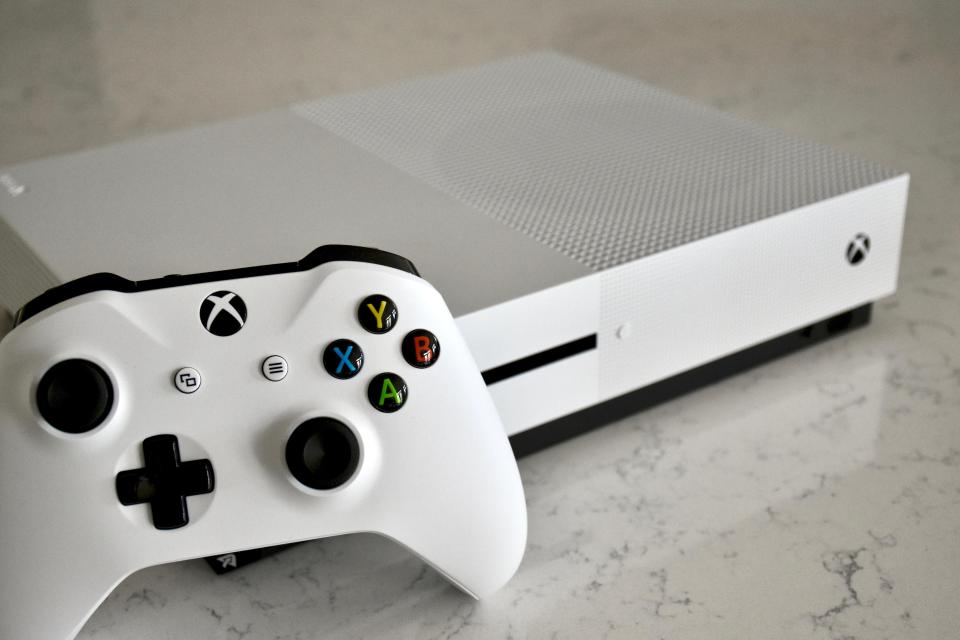  You can save money by paying for your Xbox over time