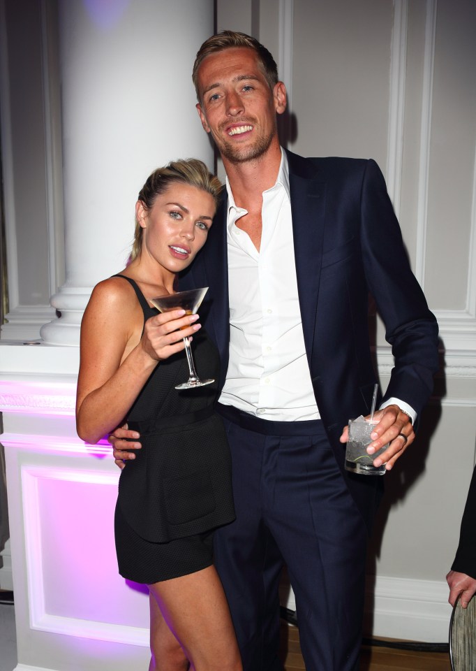  Peter Crouch, snapped with his model missus Abbey Clancy, has scored another winner – after his local council passed plans for a big home renovation