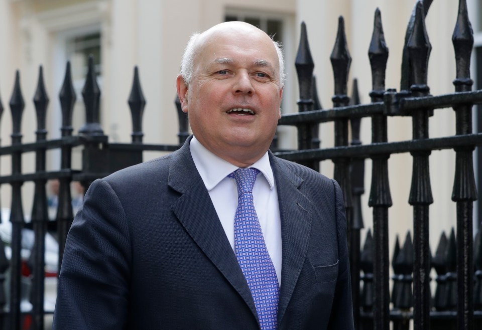 Ex-Tory leader Iain Duncan Smith is said to have ‘exploded’ at senior No10 officials over the PM’s  negotiations process