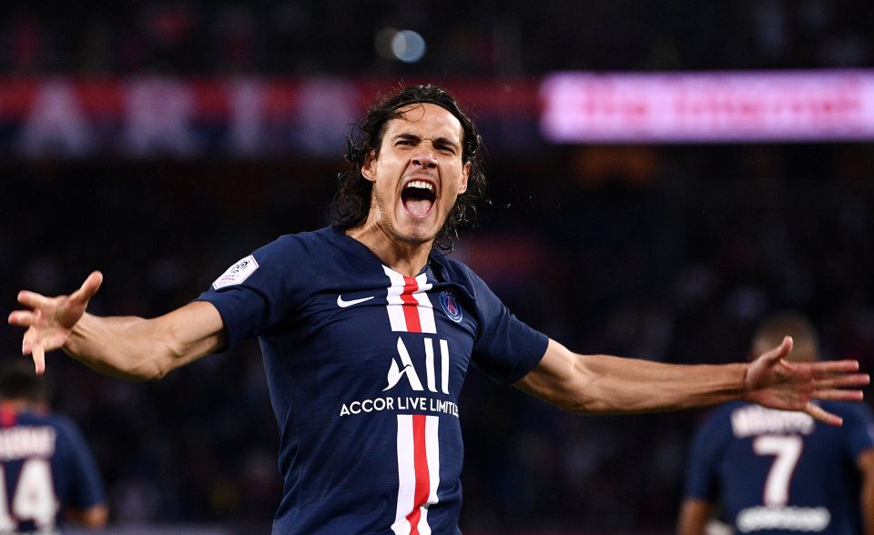  Edinson Cavani looks set for a stunning free transfer to Juventus next summer