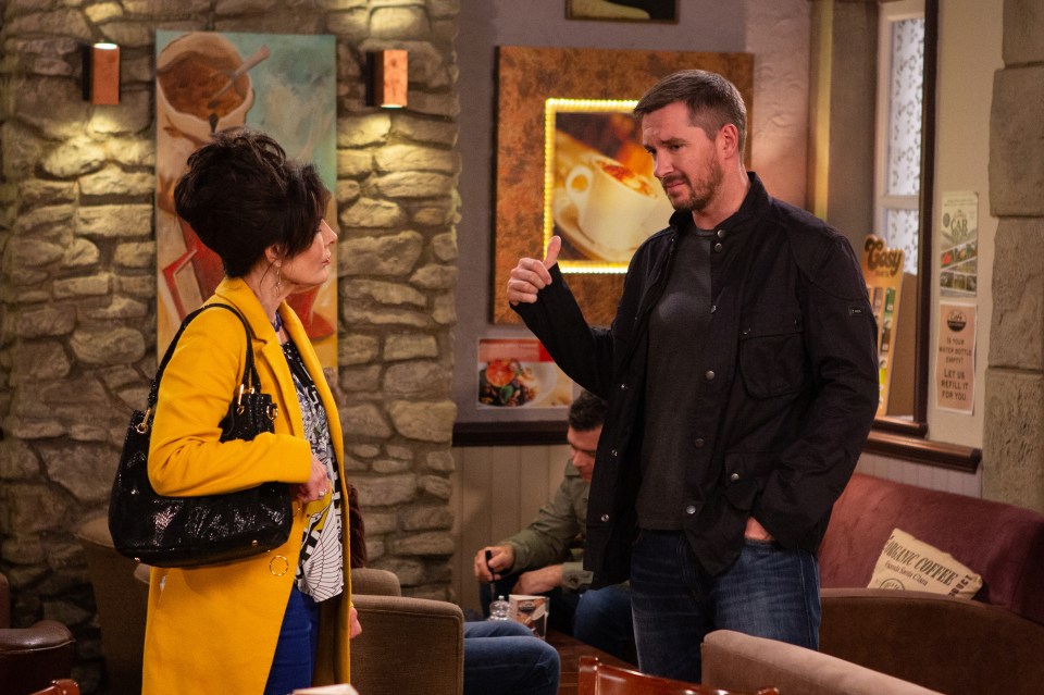  Emmerdale's Pete in danger as Faith confronts him over Moira’s affair with Nate