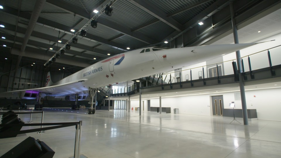  Concorde, the world's only supersonic airliner at the time, was permanently grounded in 2003