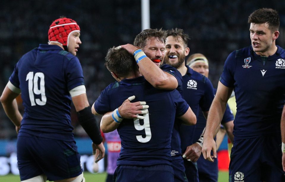  Scotland kept their Rugby World Cup quarter-final hopes alive with a crushing win over Russia