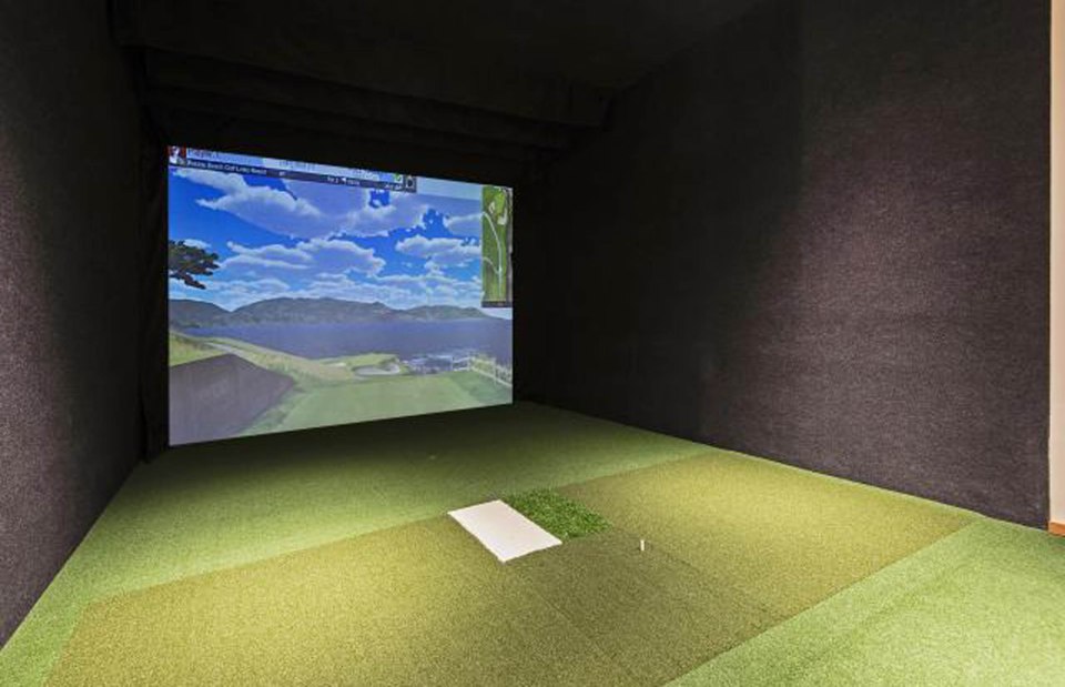  Jordan even installed a golf simulator on the property