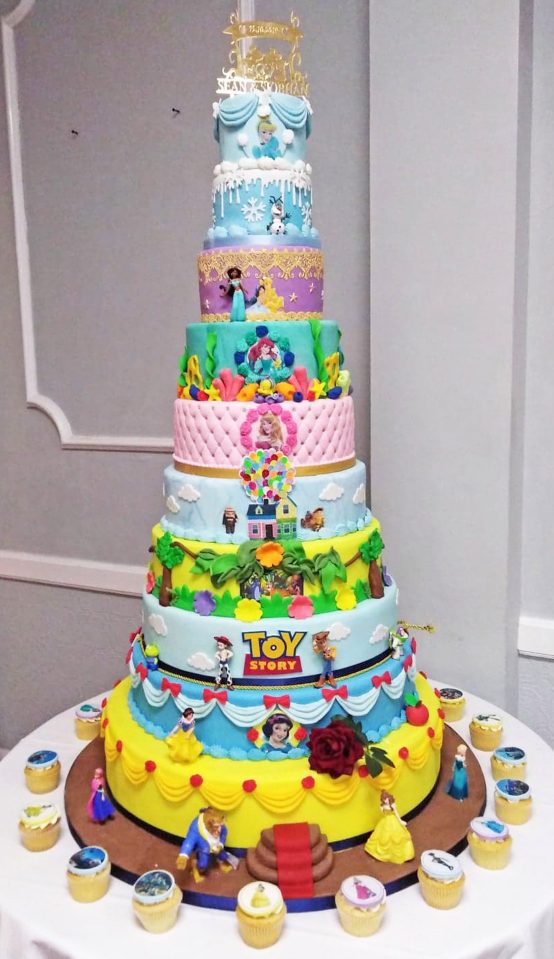  The cake featured ten different tiers and was 3ft 10ins tall