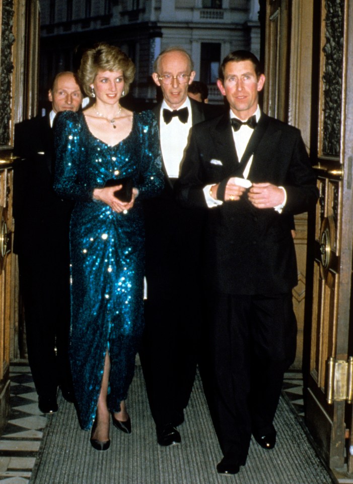  Kate's dress has drawn comparisons with one worn by Princess Diana when she attended a gala in Vienna with Prince Charles