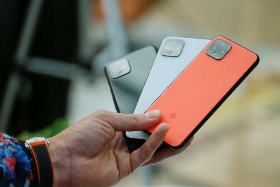  The new handset comes in Just Black, Clearly White and Oh So Orange colour options