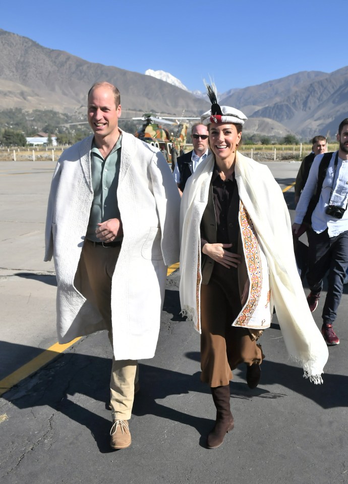  Kate and William were given traditional Chitrali hats as they land in Chitral the Hindu Khush, near the Afghan border