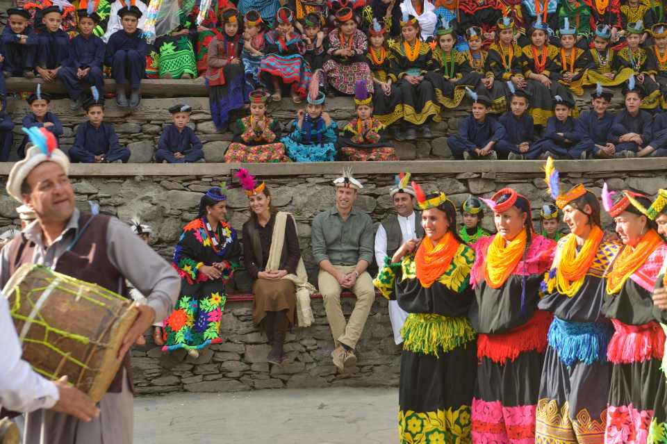  They learned about the traditional culture in the remote region