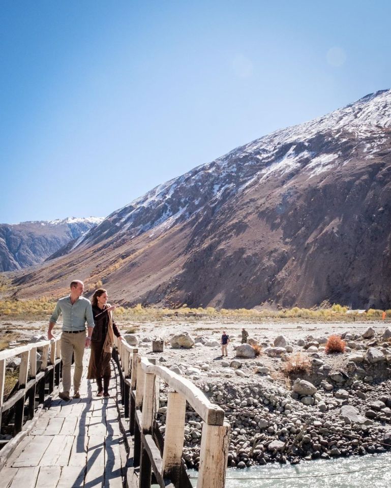  The couple shared breathtaking snaps from the mountains