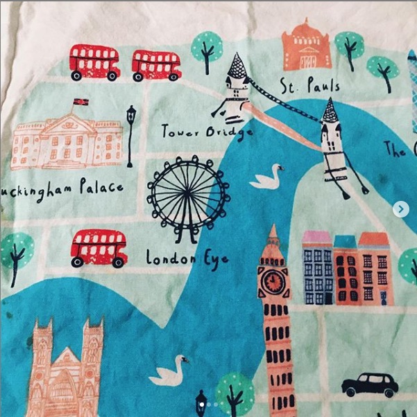  Can YOU spot the mistakes on this tea towel?