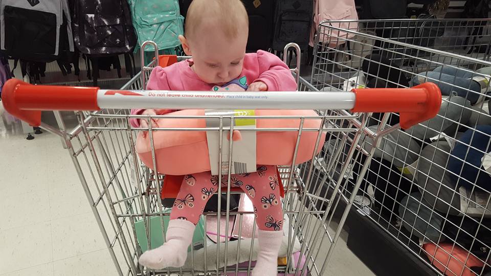  Mum-of-three Jazz revealed that a travel pillow works perfectly at keeping your baby upright in a shopping trolley