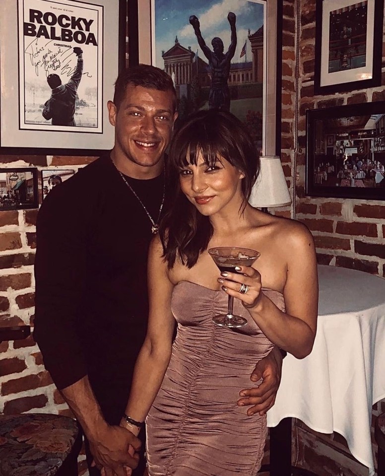  Roxanne Pallett has secretly got engaged to Jason Carrion