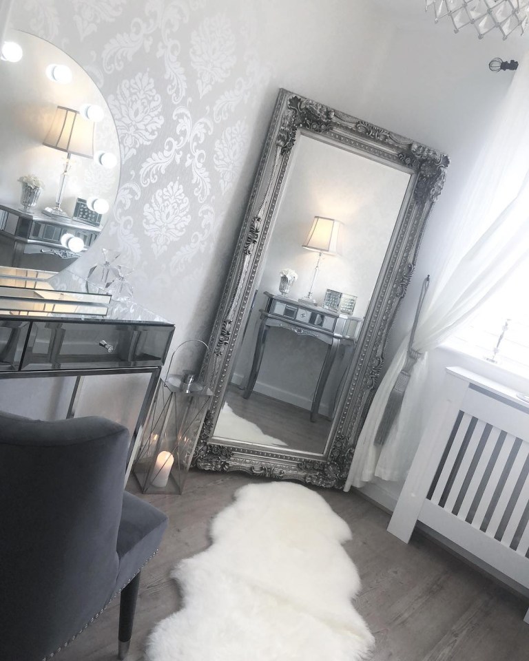  Mrs Hinch bought her stunning grey mirror from Hollywood Mirrors