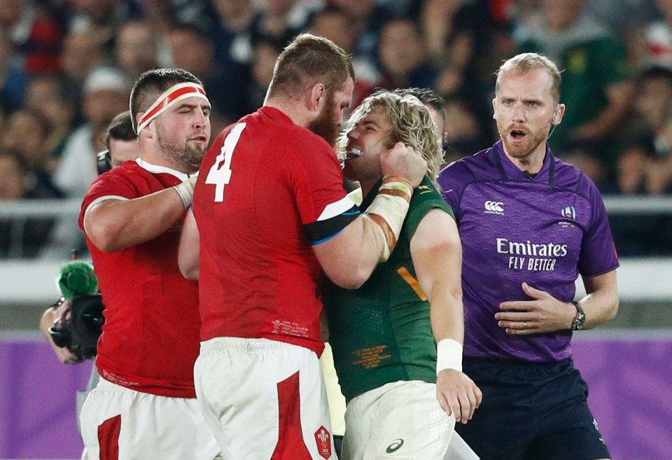  Jake Ball clashed with Faf de Klerk