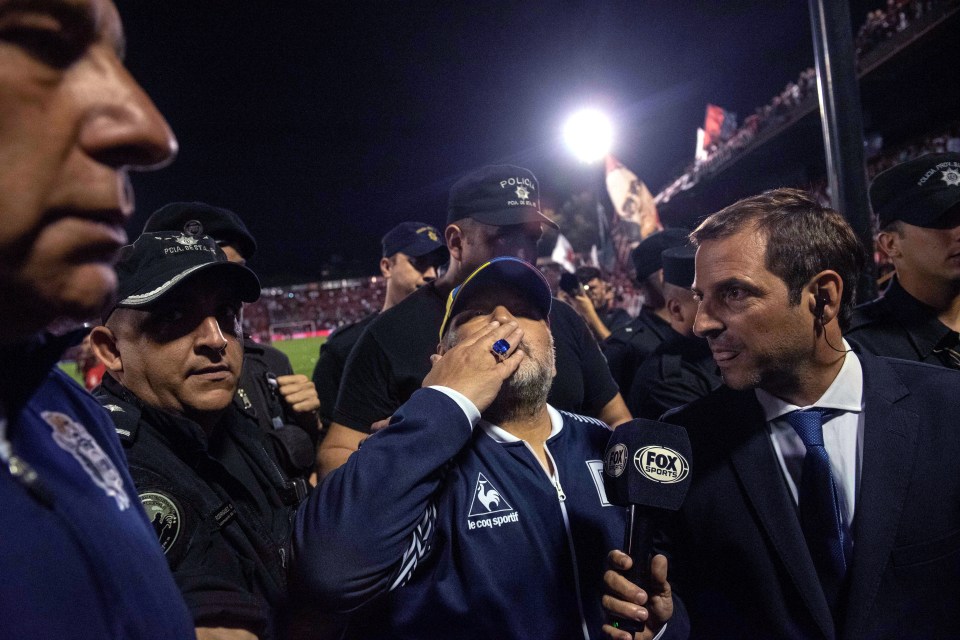  Maradona blew kisses to fans inside the stadium