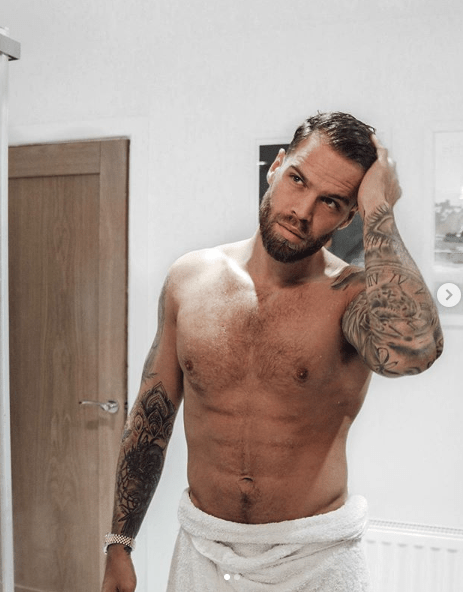  Love Island's Dom Lever has a hair transplant just two weeks after becoming a dad