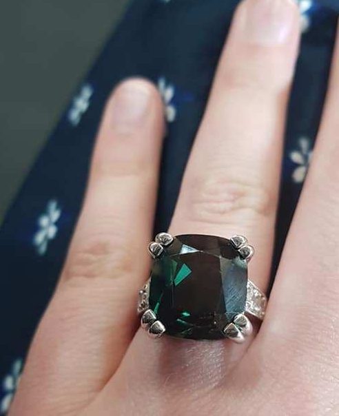 A woman’s “monstrous” engagement ring has been slammed for looking like a “Ring Pop”