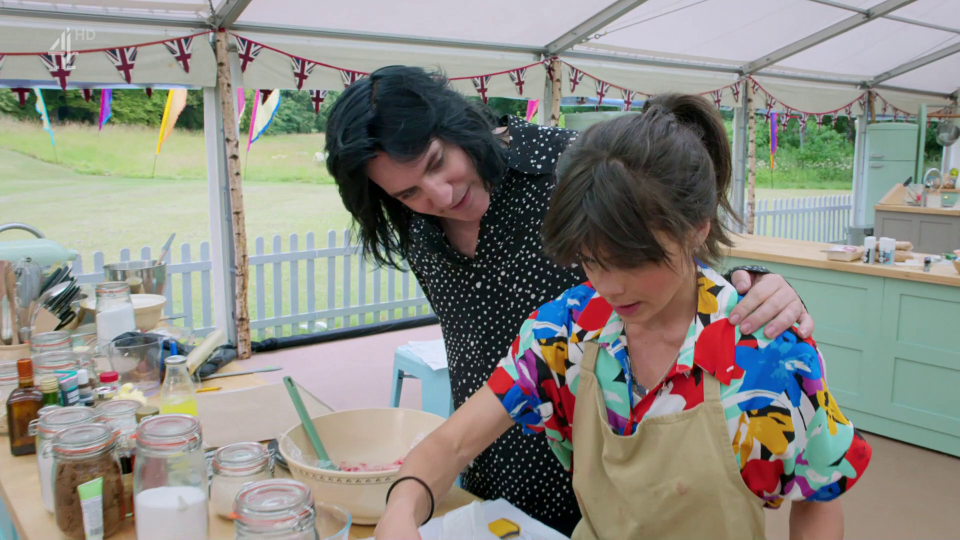  Noel Fielding had to comfort a tearful Steph