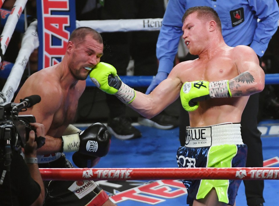  Alvarez hits Kovalev in the 10th round of their WBO light heavyweight title fight