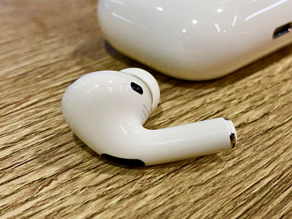 Apple AirPods Pro review