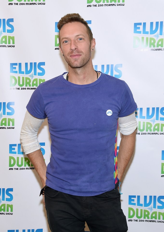  Coldplay's Chris Martin has pushed for a huge wave of preorders