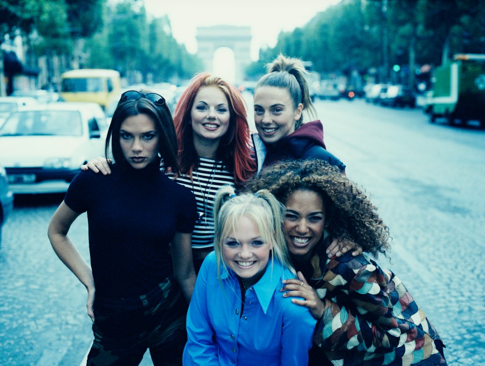  Victoria was in the Spice Girls prior to becoming a fashion designer