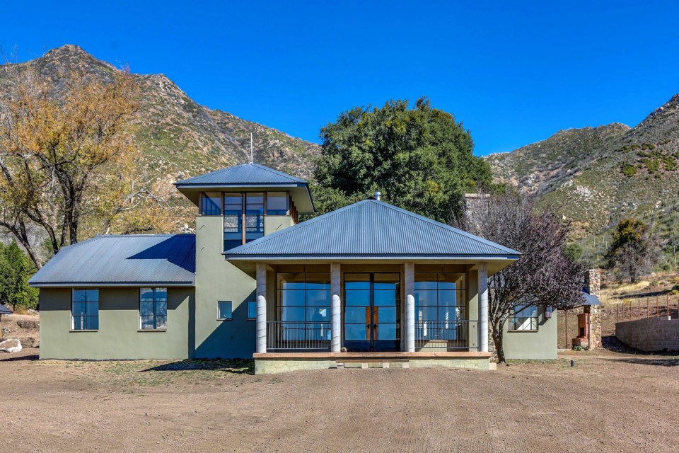 The main house has two bedrooms