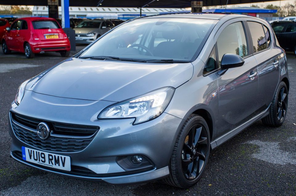  You could save a massive £8,636 on this 1.4-litre Vauxhall Corsa SRi VX-Line Nav Black