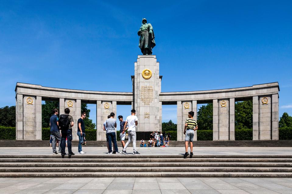  The Soviet War Memorial, in Tiergarten Park