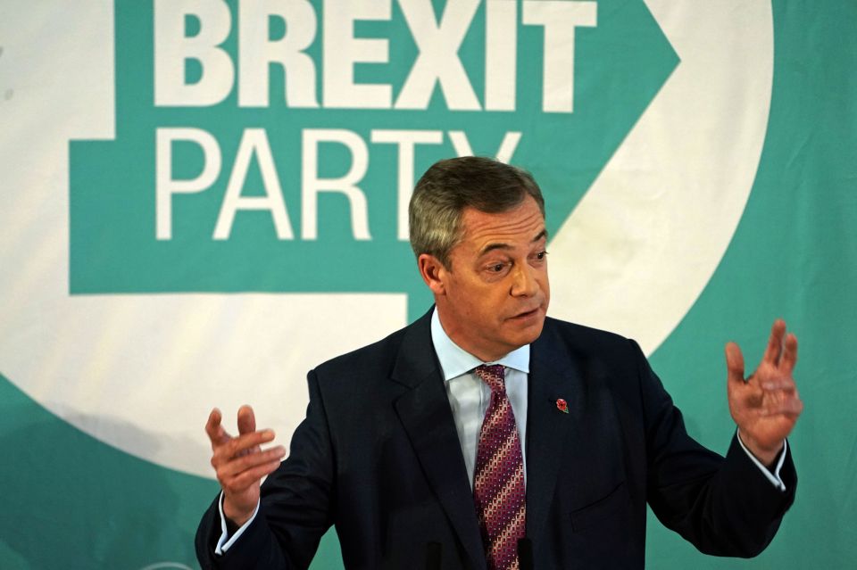  Nigel Farage has stood down 300 candidates, saying if he put up all 600 there would be a hung parliament