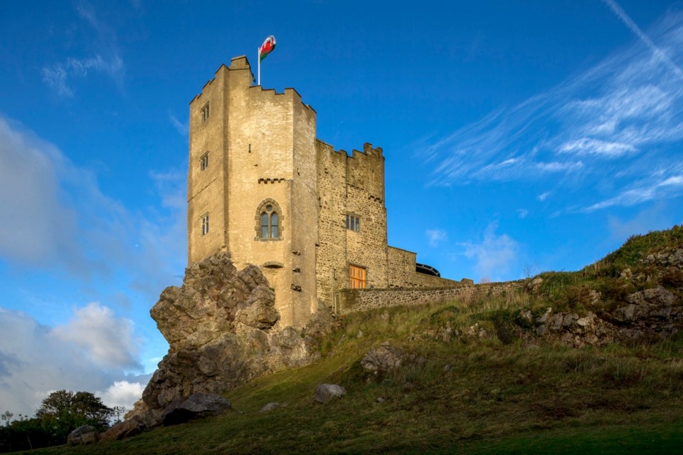  The Norman Roch Castle was built in 1280 and was home to a king's mistress