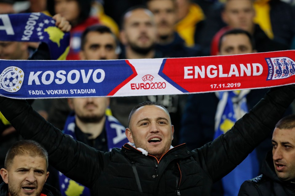  This was a day when half-and-half scarves were certainly allowed