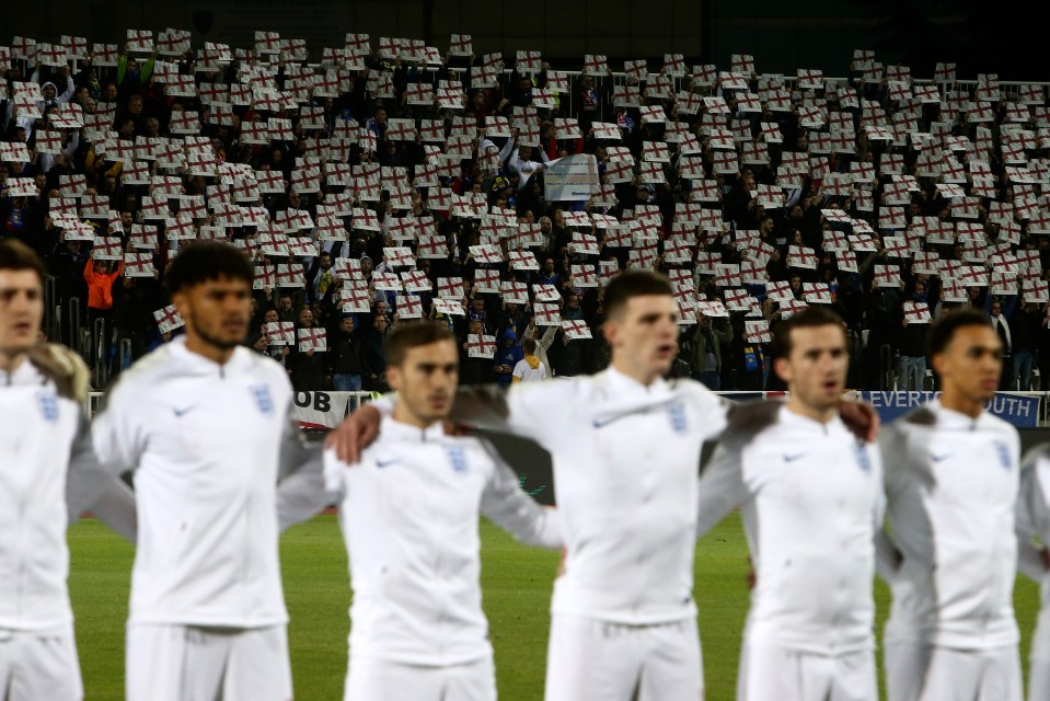  The display of St George's Crosses during the anthem was an amazing spectacle