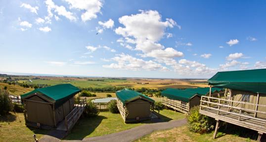  Giraffe Lodge are five luxury glamping tents overlooking the giraffe fields