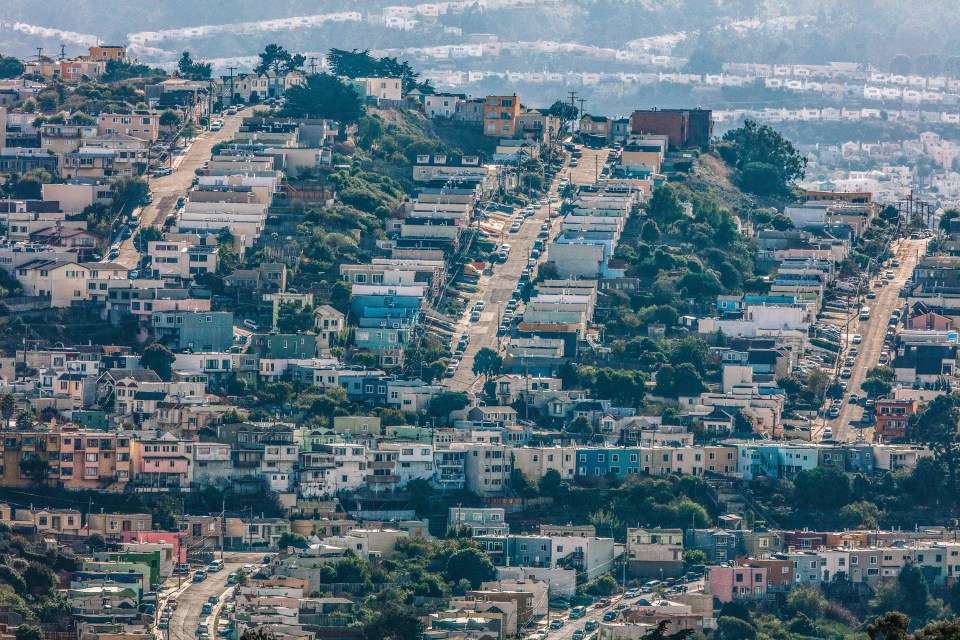  The rolling streets and houses of San Fransisco, USA, October 2017