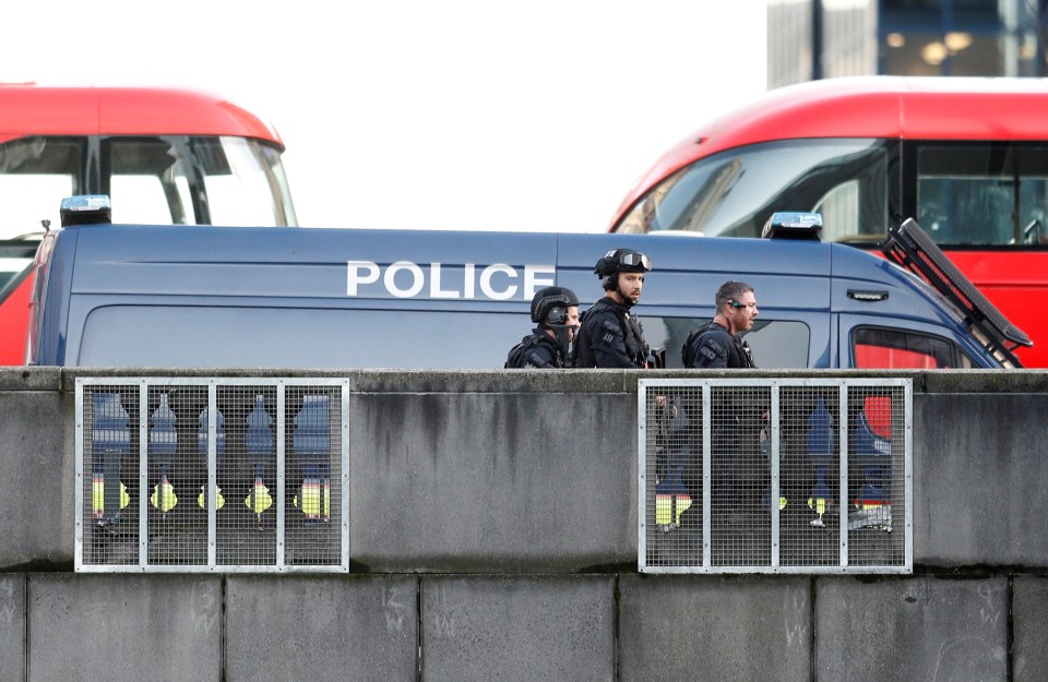  Panicked scenes were filmed on the bridge on Friday afternoon