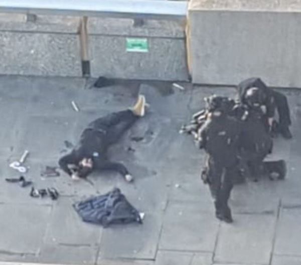  Armed cops shot dead terrorist Usman Khan on London Bridge