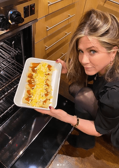  Jennifer baked enchiladas for US talk show host Jimmy Kimmel