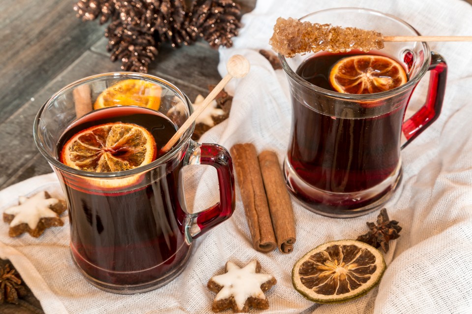  If you're trying to watch your weight over Christmas, here's the best drinks options if you still want to indulge