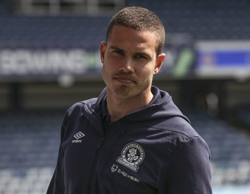  Former England star Jack Rodwell is a free agent after leaving Blackburn Rovers in the summer and has now been training with Sheffield United