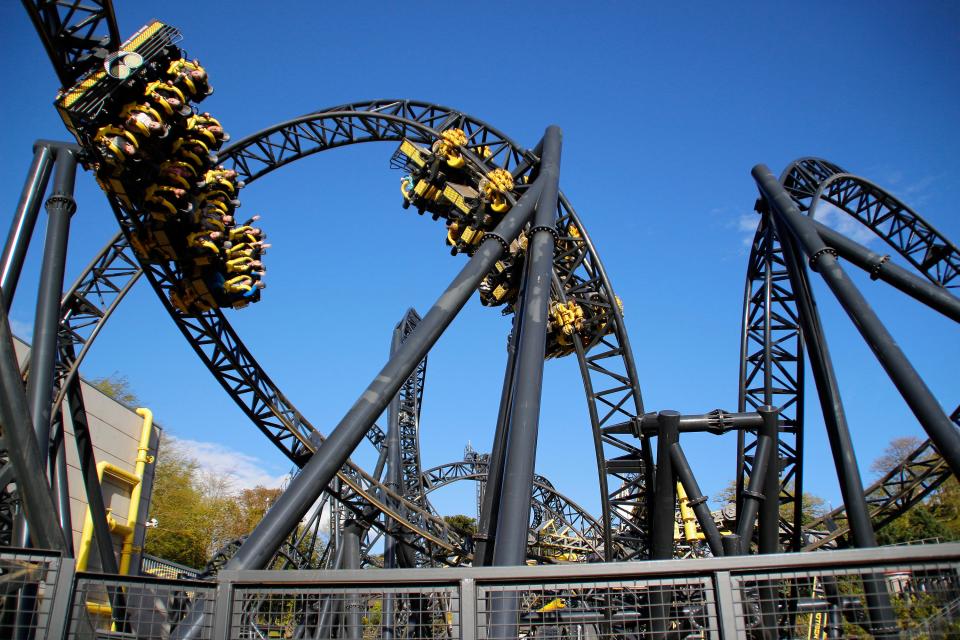  If you like to visit Alton Towers often, it pays off to buy a season pass