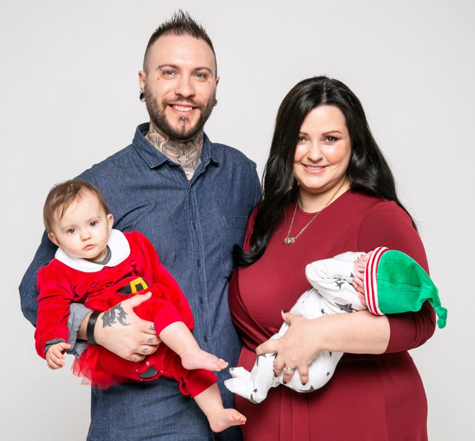  Mum Simone and dad Chris say Elena is 'a lovely big sister to 15-week-old Damien'