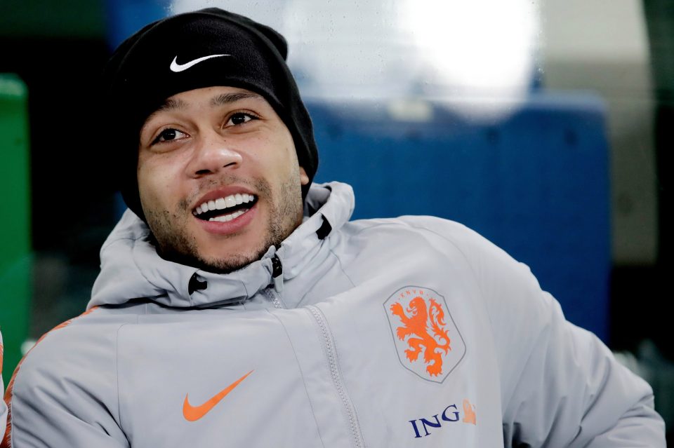  Liverpool and Tottenham are said to be interested in Memphis Depay