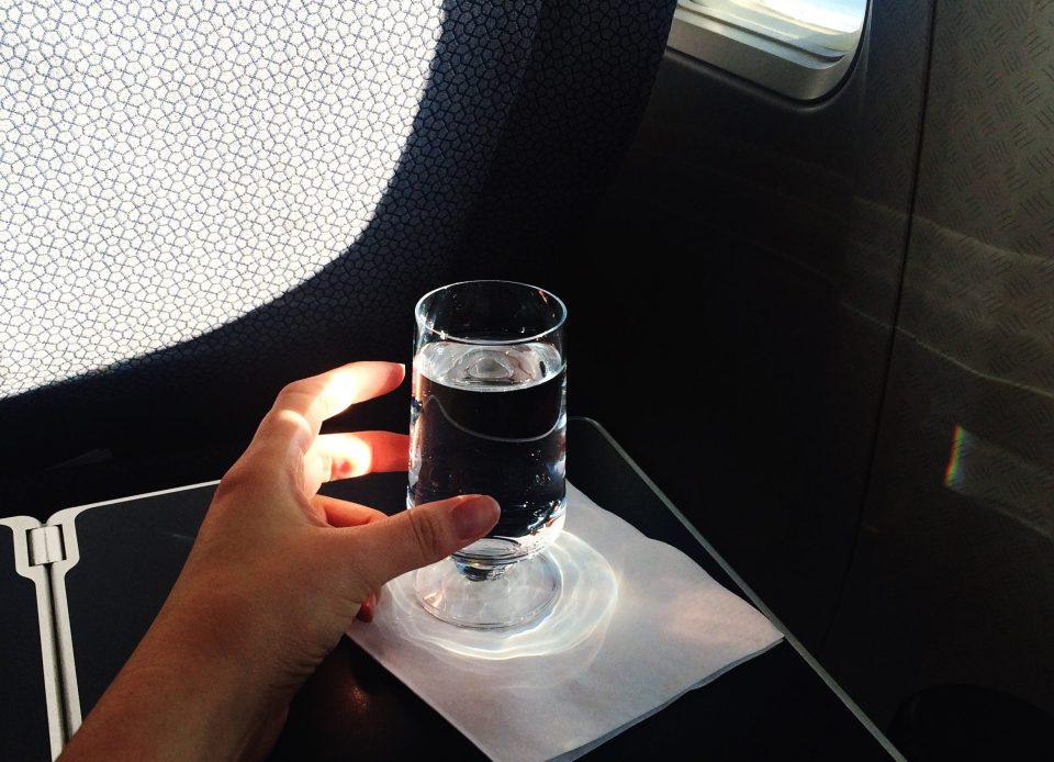  You need to be drinking much more water on a flight than you think